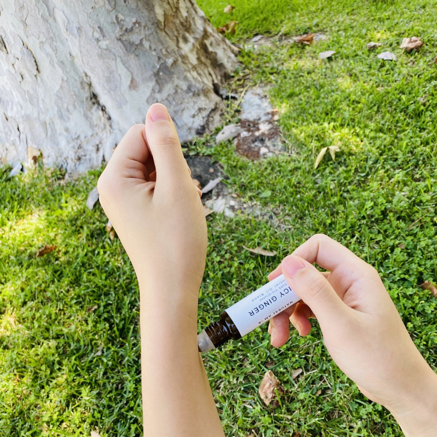 Afternoon Tea Roll On Essential Oil Blend by NaturalAmor