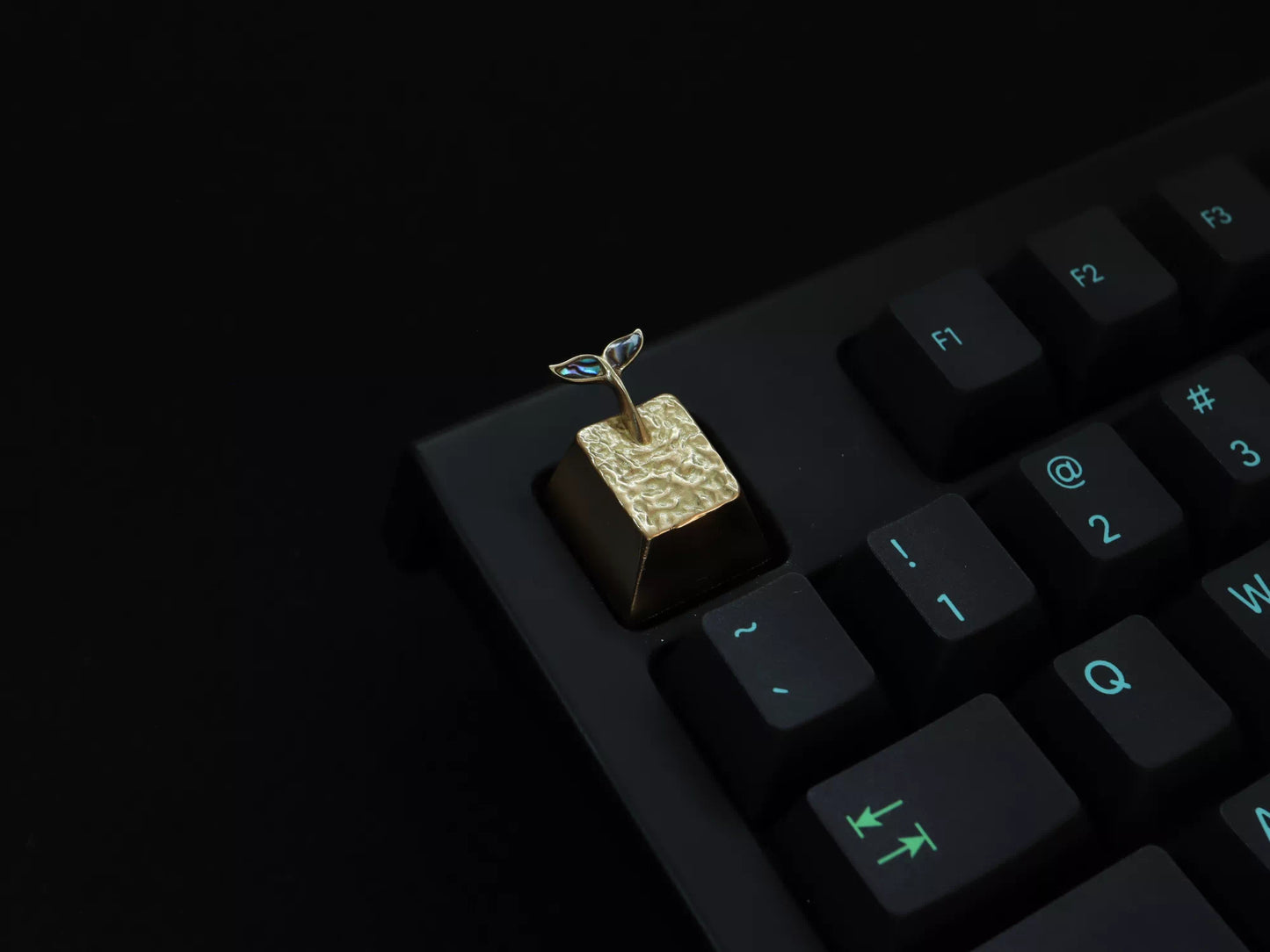 Abalone Whale Tail Keycap by Terra Keycaps