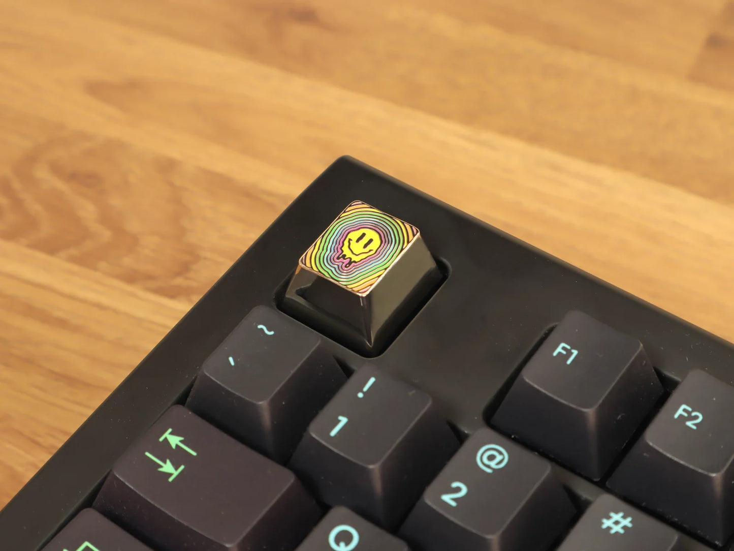 Rainbow Smiley Keycap by Terra Keycaps