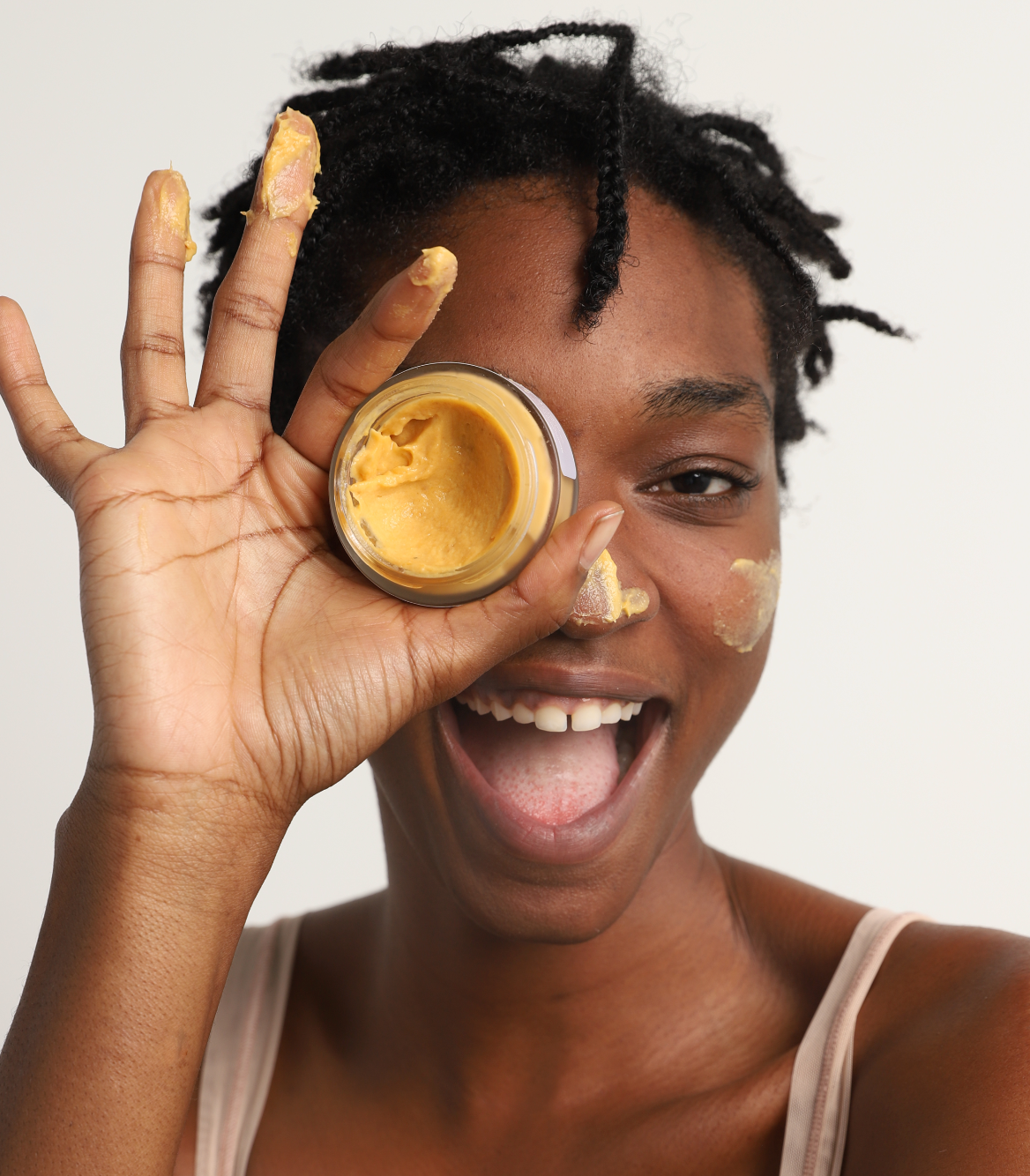 enzymatic exfoliator on face