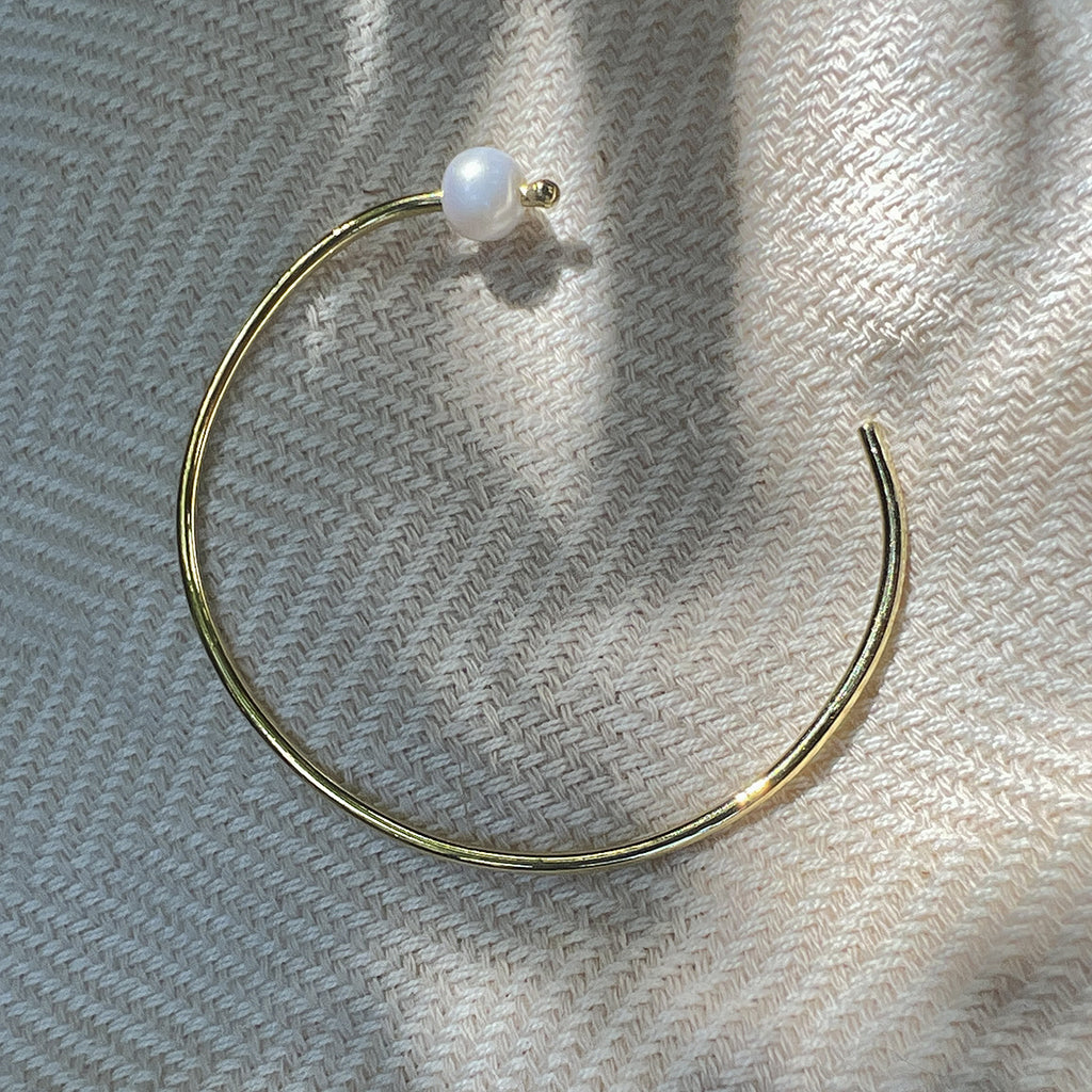 gold pearl bangle