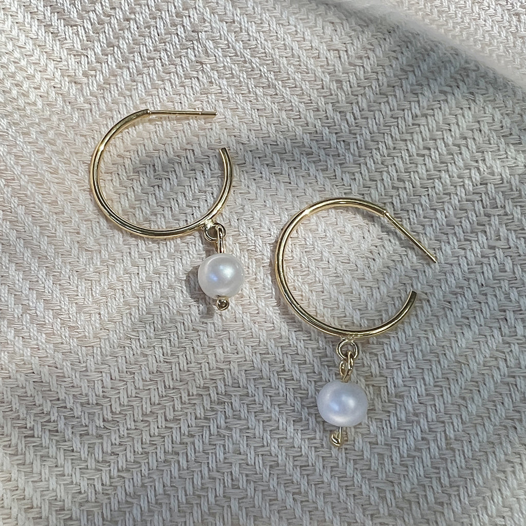 gold pearl earrings fair trade