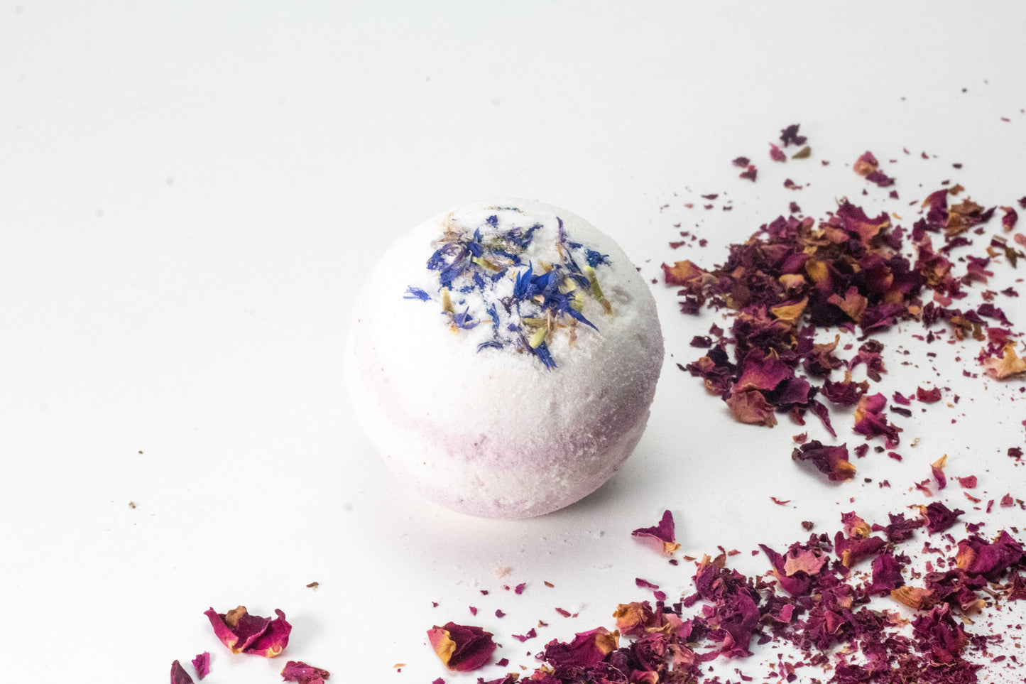 Lavender Eucalyptus Bath Bomb by NaturalAmor