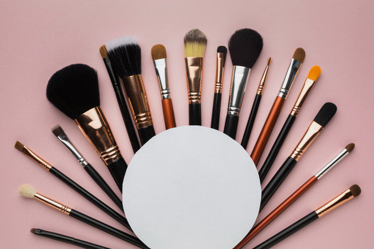 Makeup Tools & Brushes