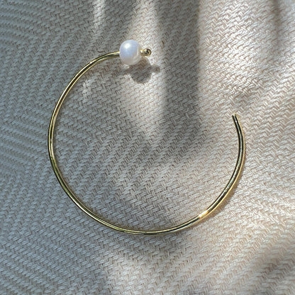gold pearl bangle